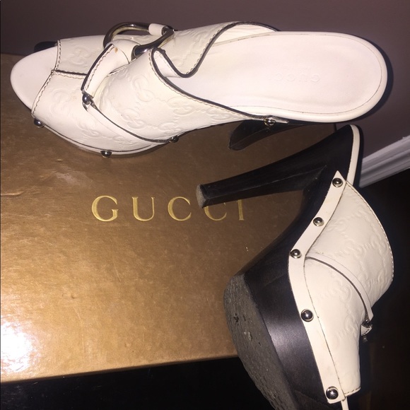 Gucci shoes - Picture 1 of 3
